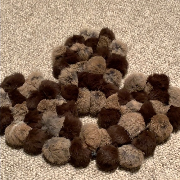 SOLD 🌸 Rabbit fur scarf - Picture 6 of 6